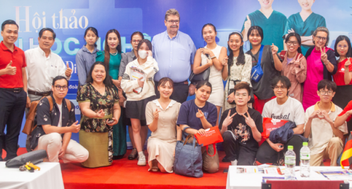 Hội thảo “Du học nghề và việc làm Điều dưỡng tại Đức” diễn ra thành công