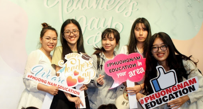 Buổi giao lưu “Một món quà nhỏ -  Triệu lời tri ân” 20/11